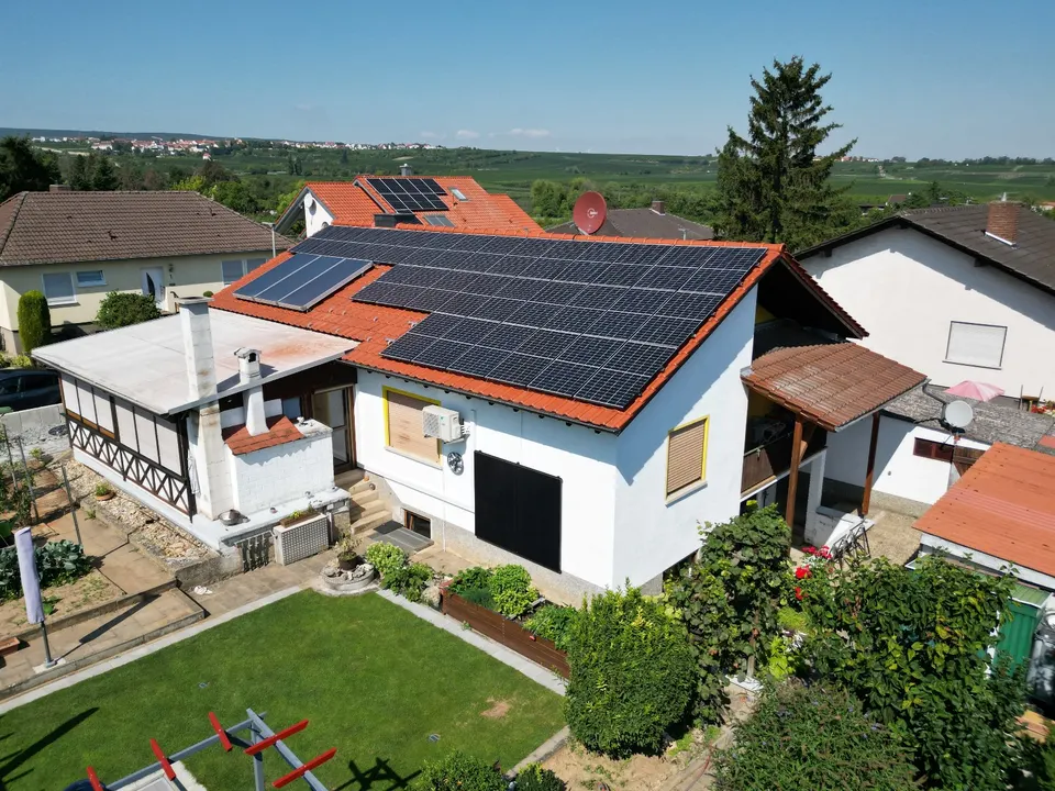 Photovoltaikanlage Luftaufnahme Bad Dürkheim